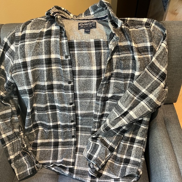 Black and grey high quality flannel - Picture 3 of 3